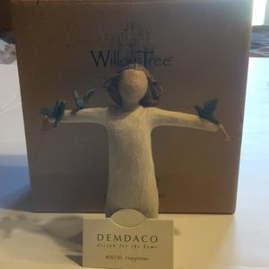 Willow Tree Happiness figurine